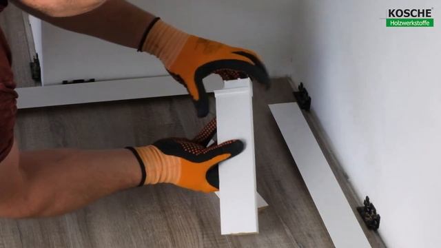Sockelleisten befestigen | Innen- & Außenecken & Endkappen anbringen