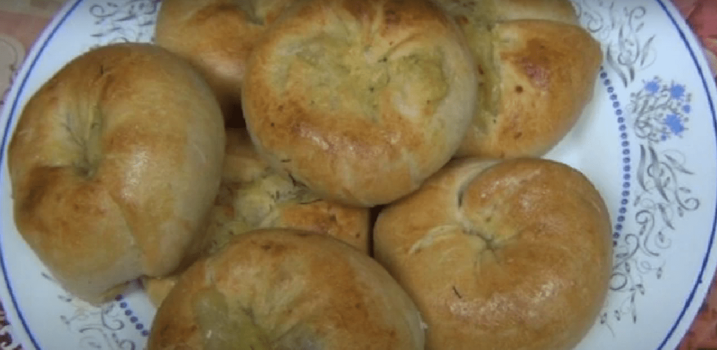 Самый простой рецепт приготовления булочек с начинкой  Кныш