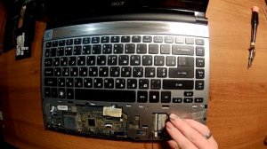 Разборка ноутбука Acer Aspire 3830. Женская версия