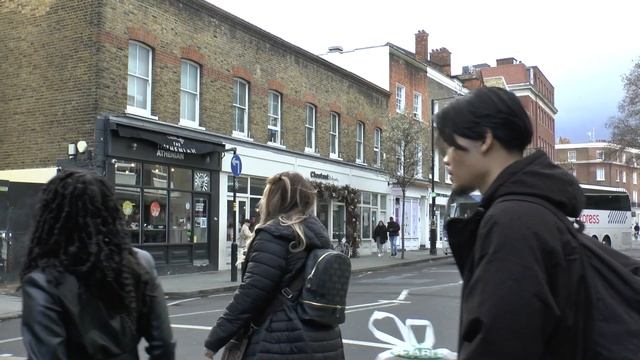 5013 LONDON VICTORIA COACH STATION Pt2 MARCH 2023 смотреть онлайн