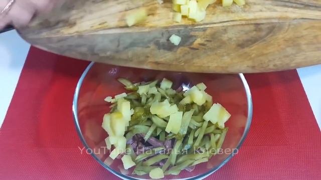 Для тех, кто работает 31-го! 3 РЕЦЕПТА САЛАТОВ, которые можно приготовить за считанные минуты. смотреть онлайн