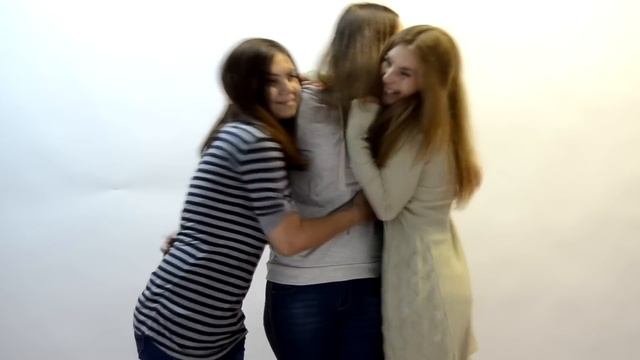 Обзор вещей с AliExpress. Женская толстовка с разноцветными рукавами и свитер со съемным воротником смотреть онлайн