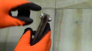 Нож для безопасной разделки кабелей.