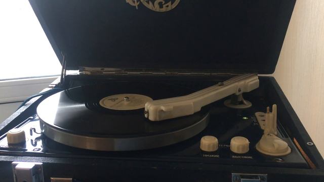 Огненная луна, Гуальтиеро Мизиано смотреть онлайн