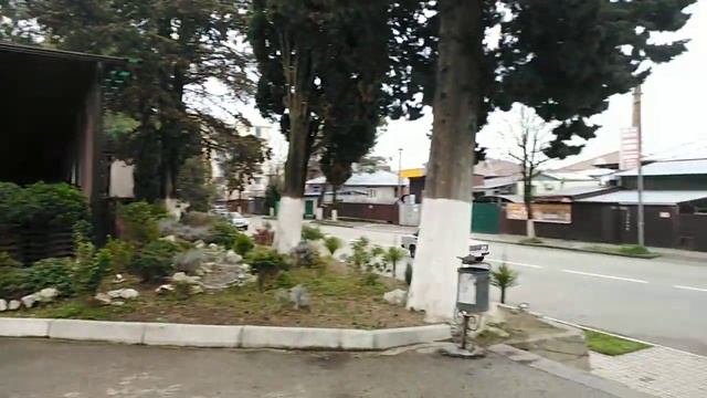 5ч.#Абхазия. Прогулка по улочкам Гагры. Новая столовая. Март 2021 год. смотреть онлайн