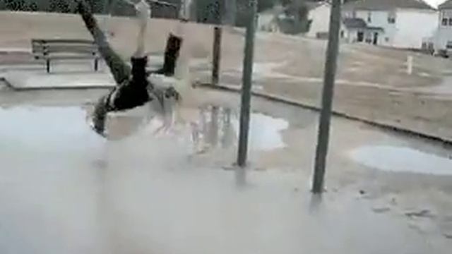 Крылатые качели летят, летят, летят! смотреть онлайн