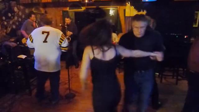 Linda Lou by Doctor Harmonica & Rocket 88 @ Pickled Herring Pub 1/18/14 смотреть онлайн