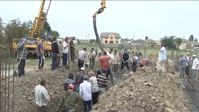 заливка подушки на новую мечеть в с Сивух (видео) 9 09 2015 год смотреть онлайн