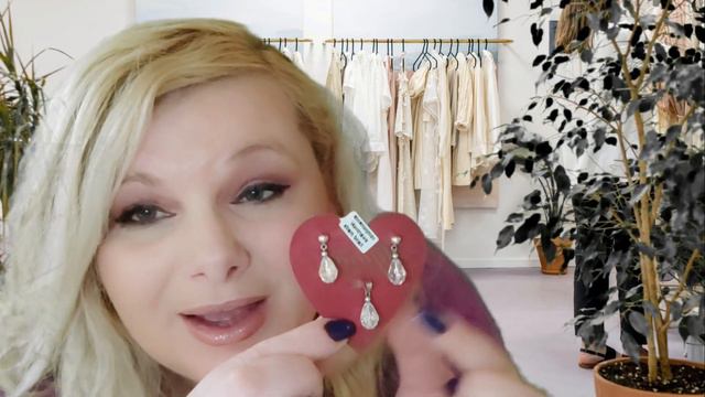 PERSONAL SHOPPER ASMR Jewelry, Shoes, Purse, Dresses👛 Soft Spoken Roleplay !!! смотреть онлайн