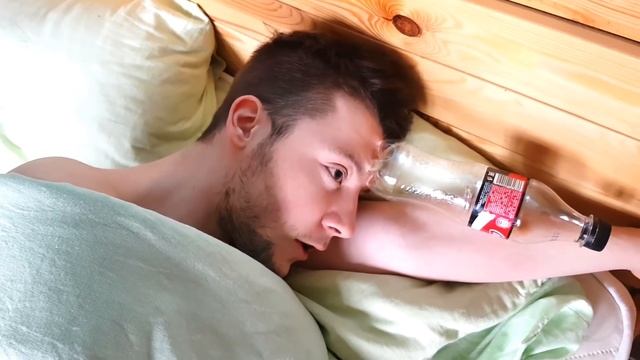 ПРИКЛЕИЛА КОКА КОЛУ НА ЛОБ - ВЕСЁЛЫЙ ПРАНК НАД ПАРНЕМ / Павлик Павлик ЕДИНОРОГ! смотреть онлайн