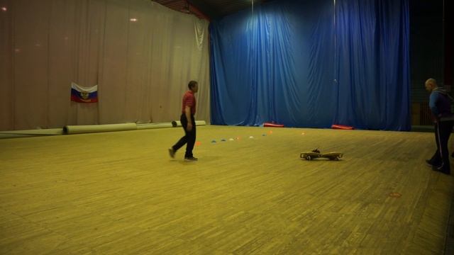 падение вперед с кувырком смотреть онлайн