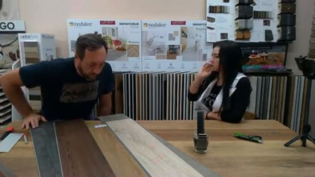 Что такое кварц-виниловые полы? | Краш тест виниловых покрытий | Оксана Роднова смотреть онлайн
