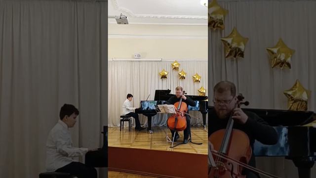 Л. ван Бетховен. Німецький танець. Вик. Артем Калуцький (віолончель)та Володимир Чорний (фортепіано смотреть онлайн