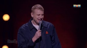 Слава Комиссаренко про жизнь в Москве и случай в туалете аэропорта