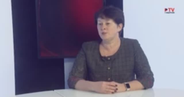 Программа "Эффект времени" на ТВ-Губерния. В гостях - директор АУ "МФЦ" М.К. Богдалова смотреть онлайн