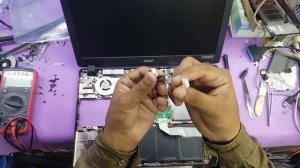 acer ex2540 how to remove bettry,acer ex2540 change bettry,acer ex2540 how to open,acer change ram