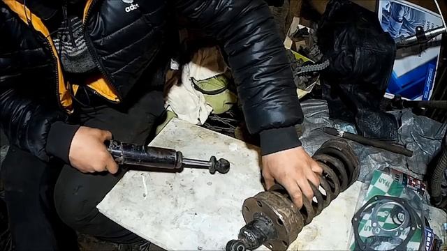 Моноамортизатор на Днепр МТ смотреть онлайн