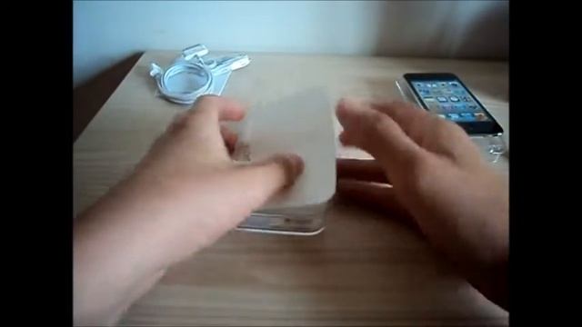 iPod Touch 4G Unboxing смотреть онлайн