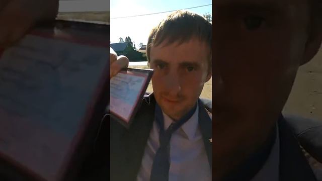 Пьяный сотрудник "РосГосСтрах-медицина" хочет собрать кучу лайков,г.Ярославль смотреть онлайн