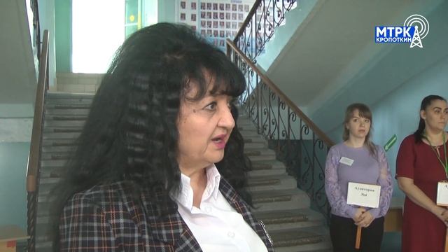 Родители одинадцатиклассников Кавказского района написали ЕГЭ по русскому языку. смотреть онлайн