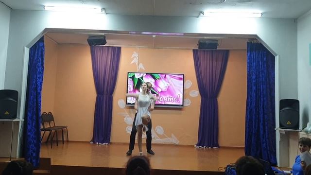 ТАНЦЕВАЛЬНЫЙ ПОДАРОК ДЛЯ МИЛЫХ ДАМ❤ смотреть онлайн