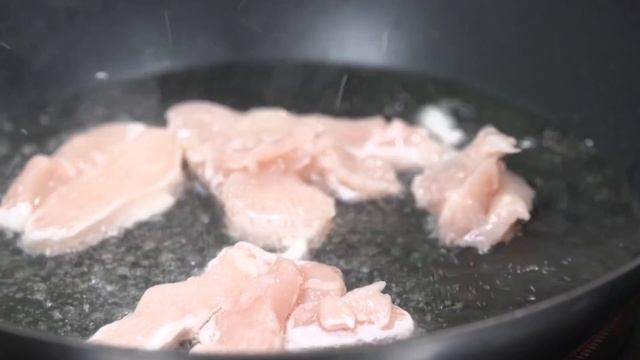 ✰ TORTILLA ROLL WITH CHICKEN ✰ [+РОЛЛ ТОРТИЛЬЯ С КУРИЦЕЙ+] (РЕЦЕПТ КАНАЛА "ЖЕНСКИЕ СЕКРЕТЫ" смотреть онлайн