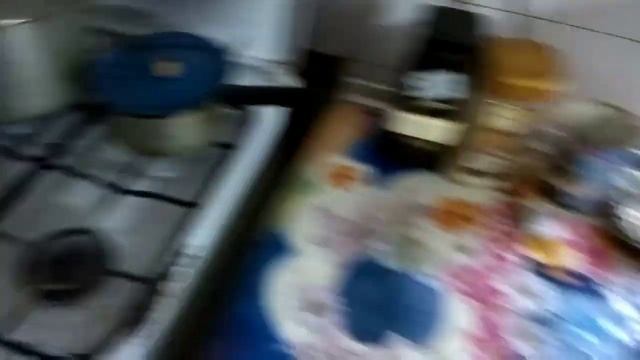 ГОТОВЛЮ ОКОРОЧКА В ДУХОВКЕ / ДЕРЕВЕНСКАЯ ЕДА / ДОМ В ДЕРЕВНЕ смотреть онлайн