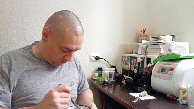 Гречнево-творожный косяк/День сегодня такой/Готовлю впервые/Много косяков/#питаюсьпросто смотреть онлайн
