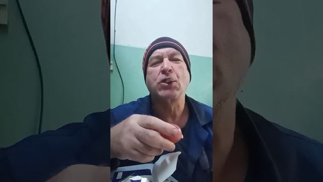 На обзор шоколад с начинкой 
