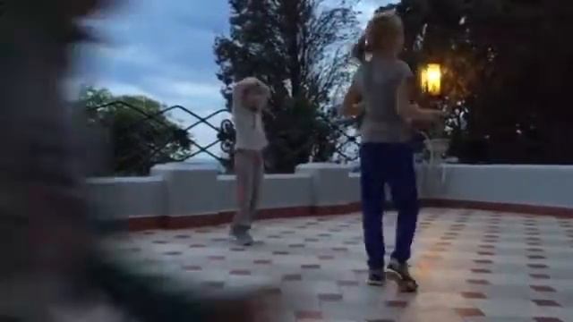 Мастер класс по танцам от Василисы. смотреть онлайн