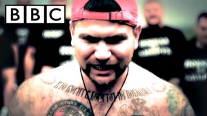 Армия российских хулиганов. BBC (русский перевод)