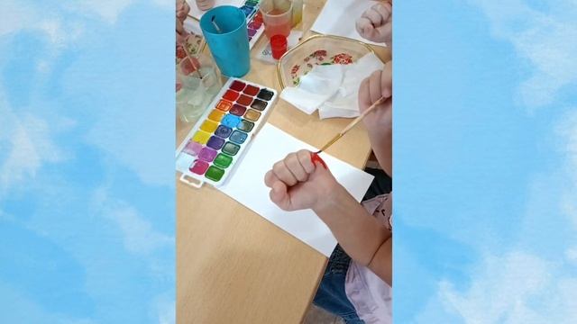 Нетрадиционная техника рисования ладошками "Букет для мамы" смотреть онлайн