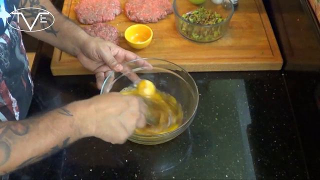 Missouri 'St. Paul' Burger Recipe | Episode 152 смотреть онлайн