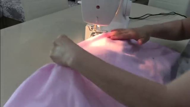 Очень простой способ сшить чехол для прямоугольной корзины для белья. смотреть онлайн