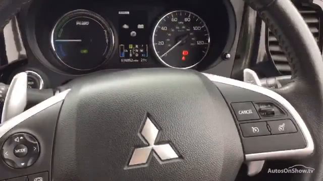 MITSUBISHI OUTLANDER PHEV GX 3H BLUE 2015 смотреть онлайн