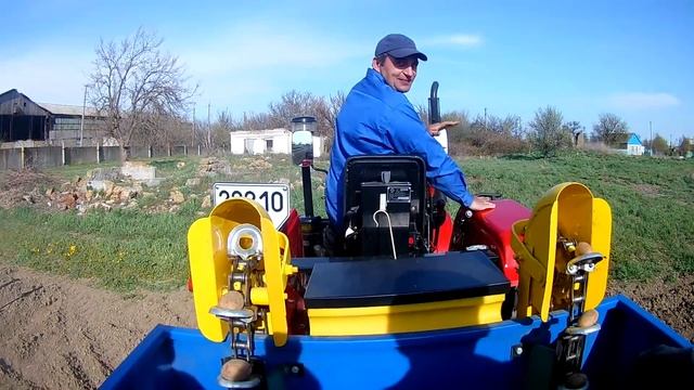 Посадка картофеля украинской сажалкой 2020! смотреть онлайн