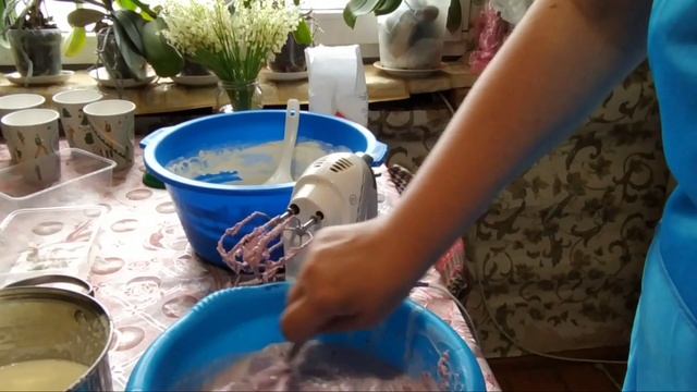 Мороженое из домашних сливок и молока смотреть онлайн