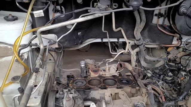 Deu Ruim no motor da Renault Master de leilão. Derreteu até o pescador do óleo. смотреть онлайн