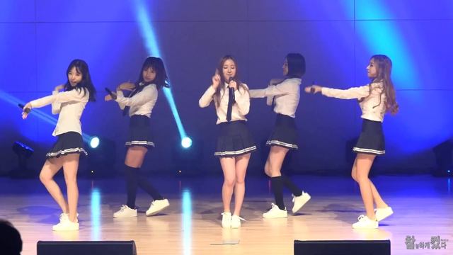 20151024 트랜디(TREN-D) 캔디보이(Candy Boy) @힐링 토크콘서트 직캠 by 참~험하게컸다 смотреть онлайн