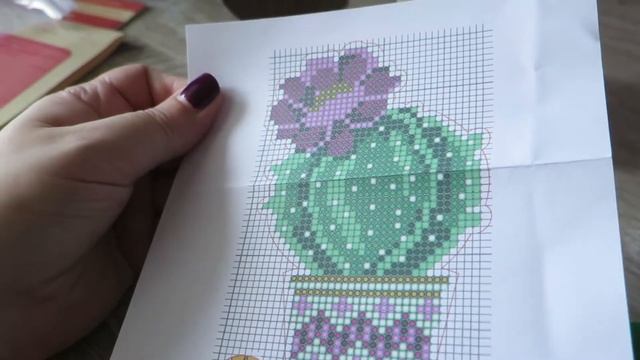 Распаковка набора для вышивки бисером по дереву FLK 192 смотреть онлайн