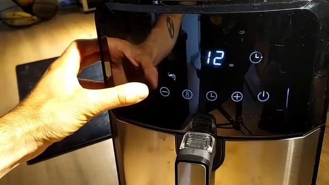 VANDENBERG Friteuse à air chaud 5,5L 12 programmes 1700W Airfryer Sans huile ni graisse смотреть онлайн