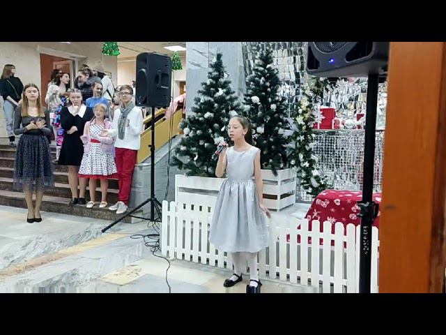 2023 Новодние концерты в холле Ванина Александра Аист на крыше смотреть онлайн