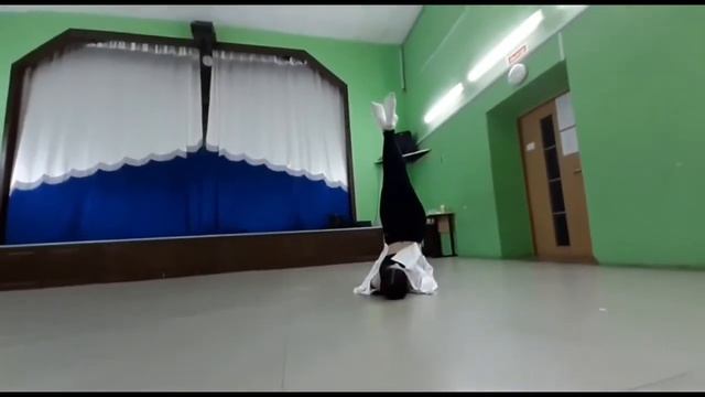 Аминова Дарья - в комнате цветных пелерин смотреть онлайн