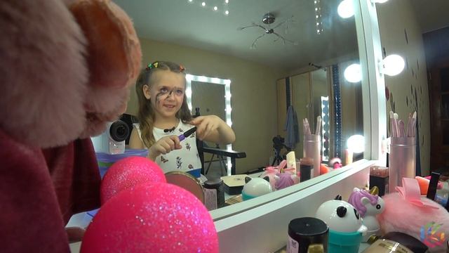 Kira plays in a beauty salon ? and wants to be a mom смотреть онлайн