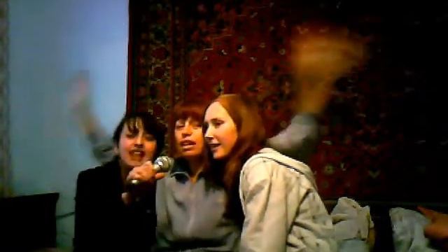 Смех и радость мы приносим людям смотреть онлайн