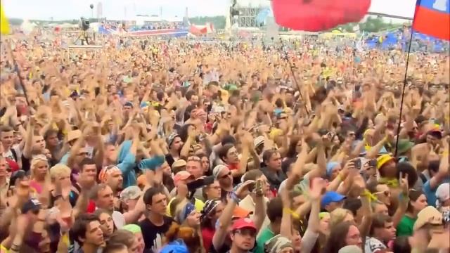 Тараканы! "Солнечный круг (live@Нашествие 2015)" смотреть онлайн