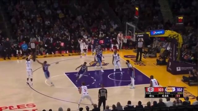 Russell Westbrook’s HORRIFIC defense смотреть онлайн