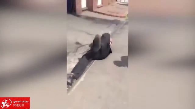 Падения с сигвеев и гироскутеров |Best Hoverboard FAILS Compilation| смотреть онлайн