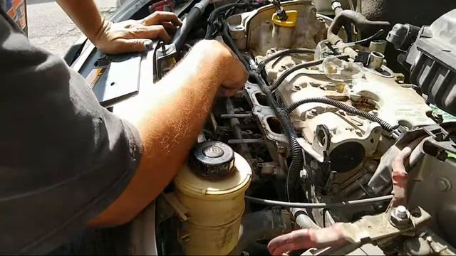 Bajar 1/2 Motor para Cambio De Bujias de RENAULT смотреть онлайн