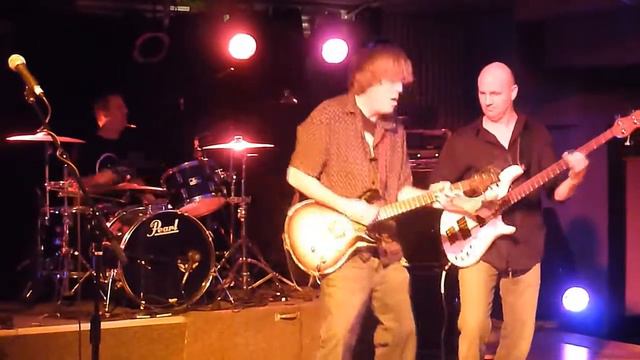 The Message by Drunken Uncles @ House of Rock 2013 смотреть онлайн